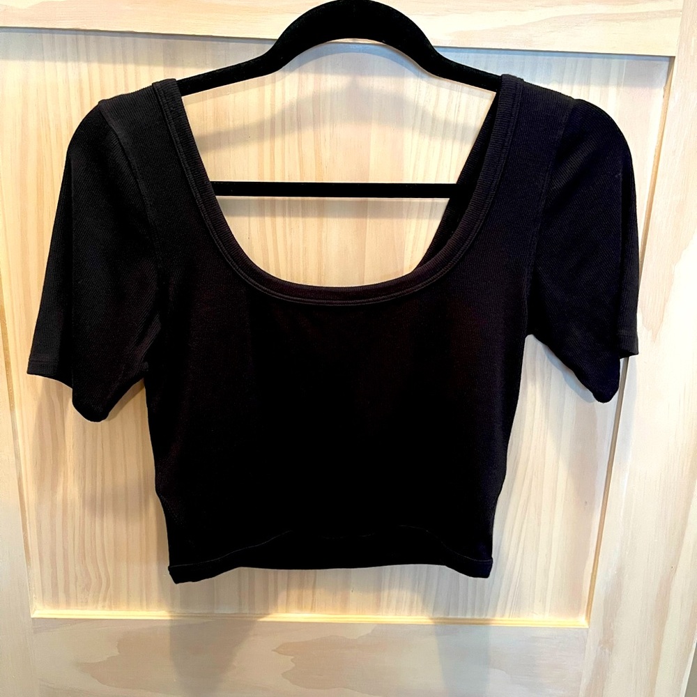 Lululemon Held Tight Tee - Picture 4 of 6